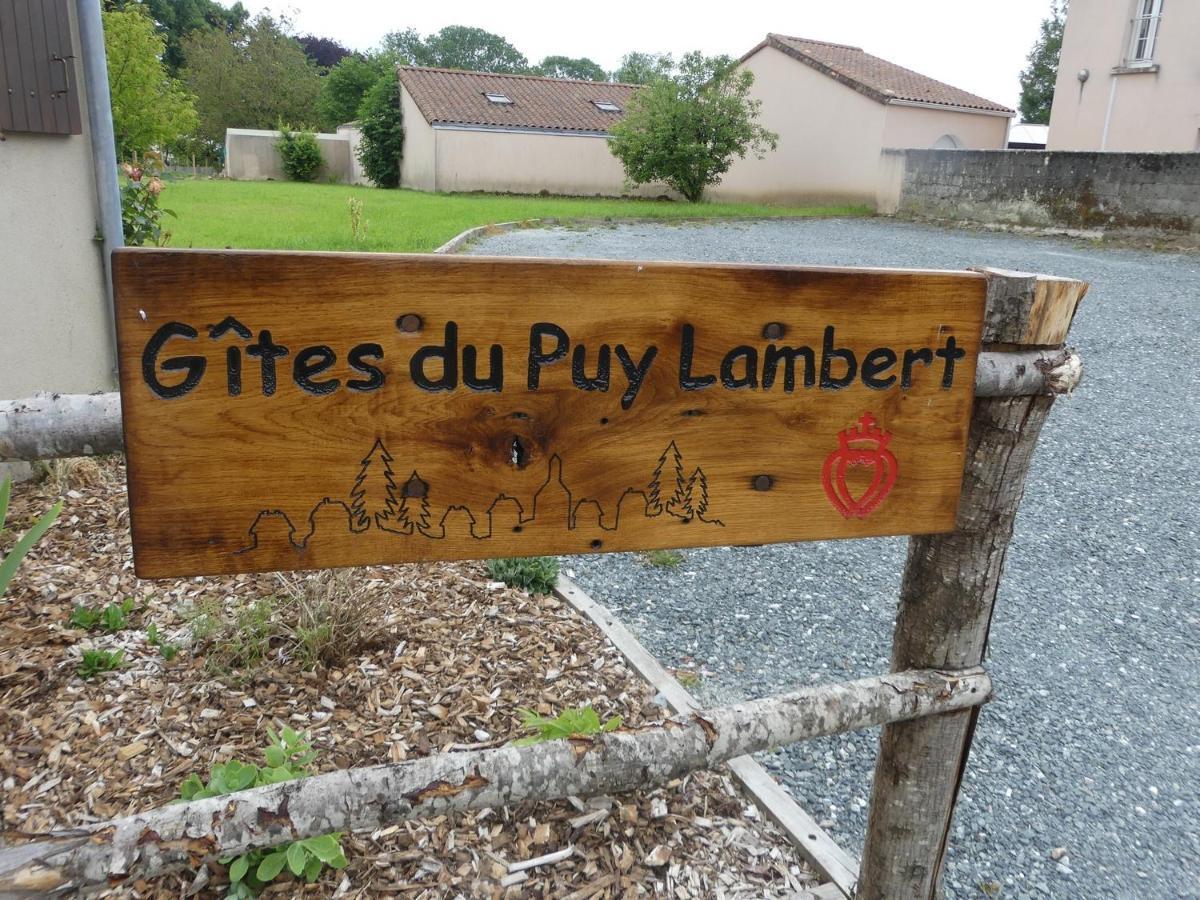 Hotel Petit gite du Puy Lambert à La Flocellière Extérieur photo